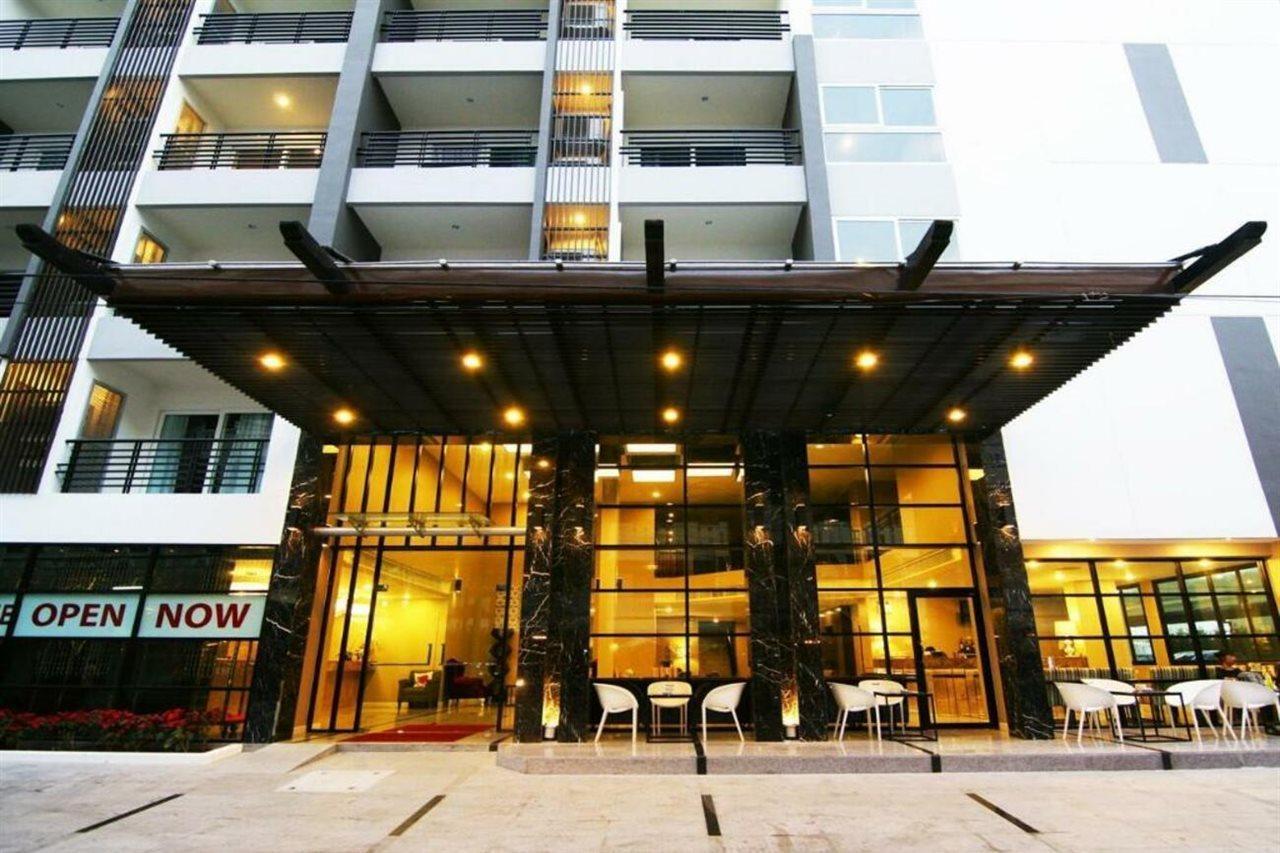 Sea Me Spring Tree Hotel (Adults Only) Pattaya Ngoại thất bức ảnh