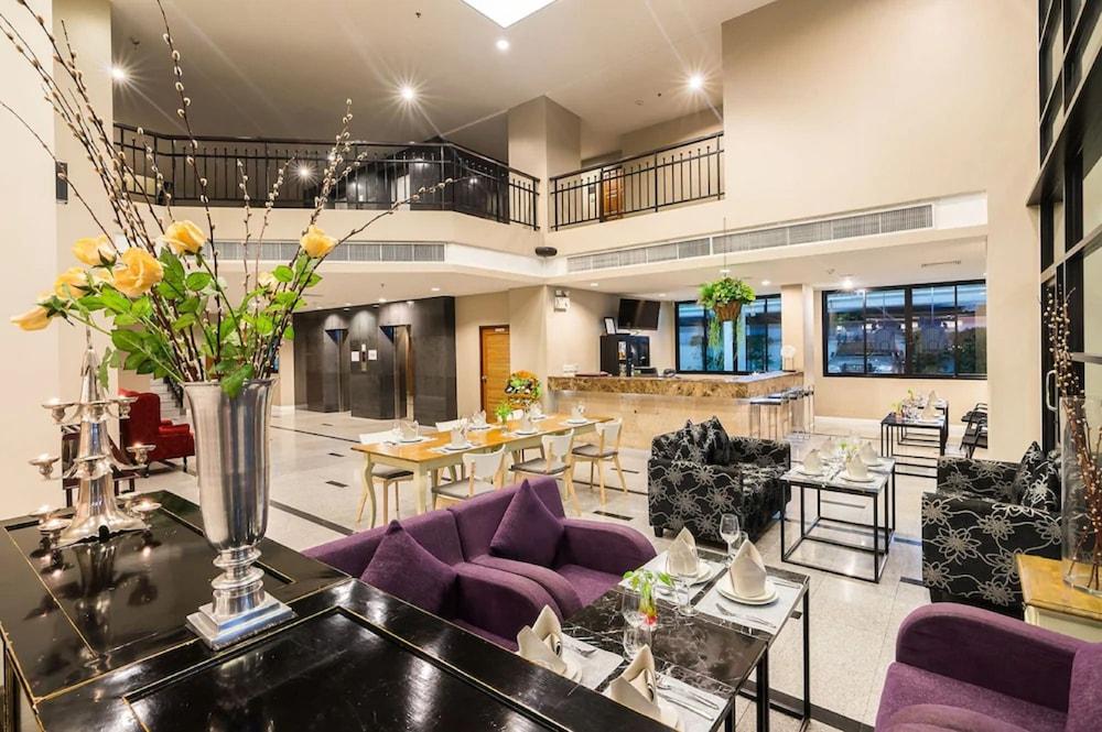 Sea Me Spring Tree Hotel (Adults Only) Pattaya Ngoại thất bức ảnh