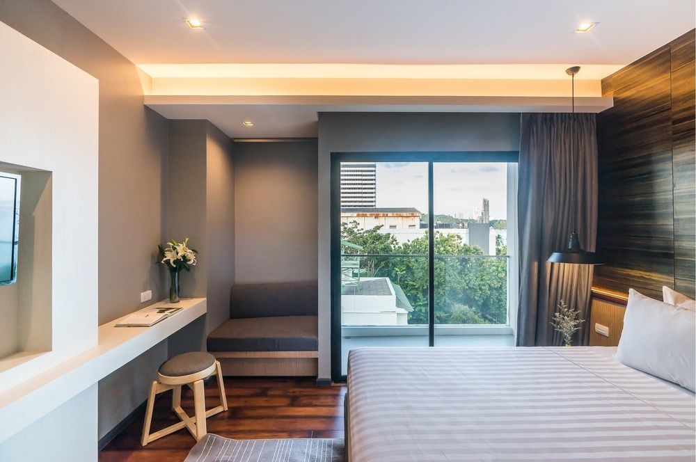 Sea Me Spring Tree Hotel (Adults Only) Pattaya Ngoại thất bức ảnh