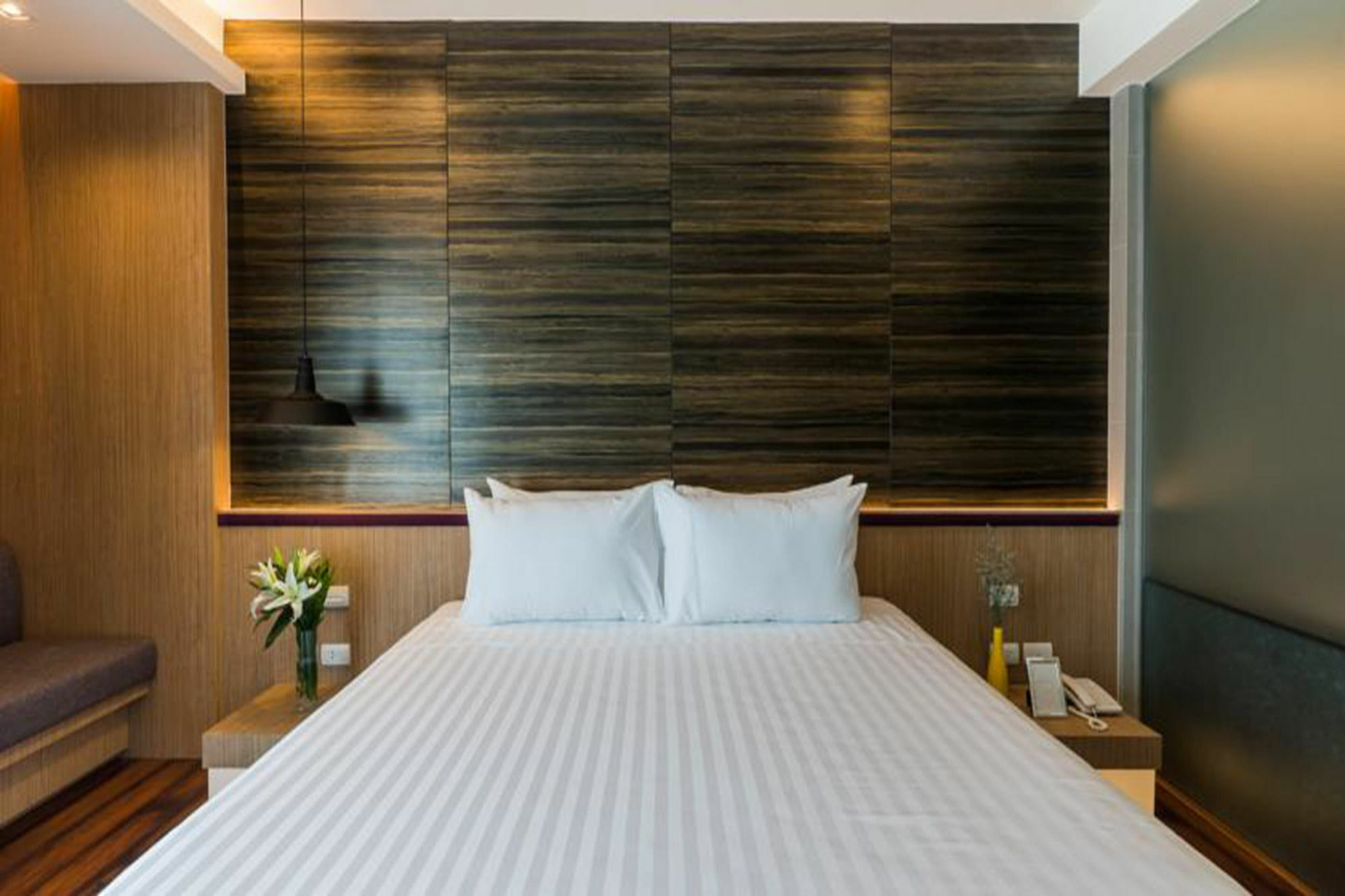 Sea Me Spring Tree Hotel (Adults Only) Pattaya Ngoại thất bức ảnh